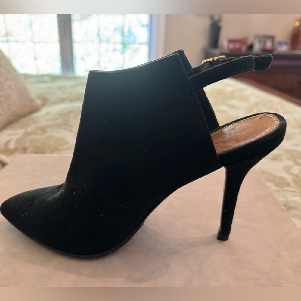 Vince Camuto open back booties - Picture 5 of 12